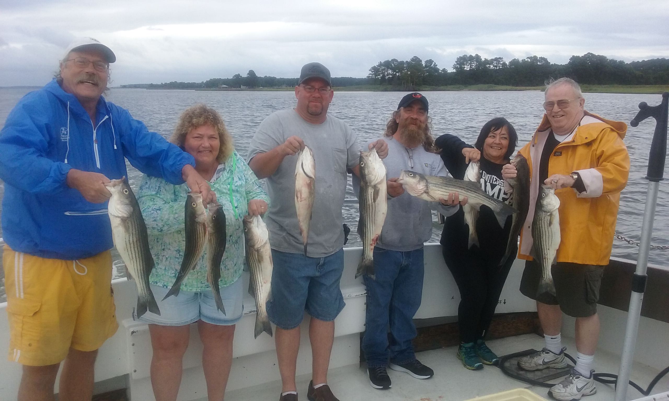 Catchin' Rockfish In The Rain!